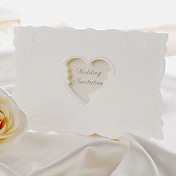 Chic geprägten Rosen Hochzeitseinladung mit Herz Ausschnitt (set of 50)
