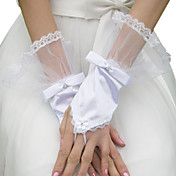 Satin Bridal Gloves With Appliqués