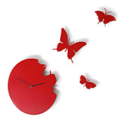 vuelo de la mariposa diseño montado en la pared reloj análogo (color al azar)