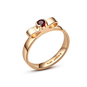 luxuriöse Design-Bogen Damen Ruby Ring (mehr Materialien)