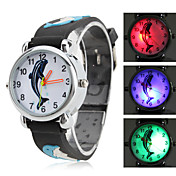 los niños de silicona de delfines de tipo analógico reloj de pulsera de cuarzo con luz LED intermitente (negro)