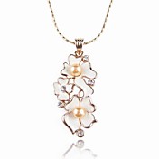 Elegant Alloy With Lovely Flower Shaped Women's Necklace (More Colors)