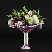 elegant rund form hvid / lilla satin bryllup buket