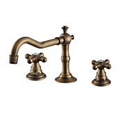 Classic Widespread Bathroom Sink Faucet - Polished Brass Finish