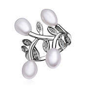 Pen platinert med Cubic Zirconia Pearl Ring
