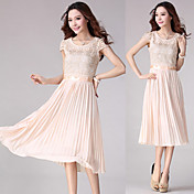 Women's Lace Cutwork Pleated Short Sleeve Dress
