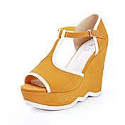 Stylish Suede Wedge Heel Sandals With Buckle Party / Evening Shoes(More Colors)