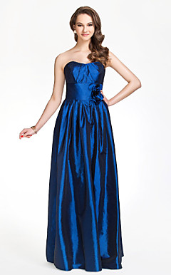 EVELYN - kjole til brudepike i Taffeta