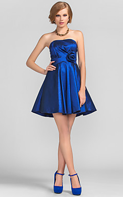 URIA - Vestido de Coquetel em Tafetá