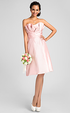 A-line Scalloped Knee-length Taffeta Bridesmaid Dress
