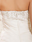  Trompete / Meerjungfrau strapless Kapelle Zug Satin Jäten Kleid