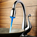 Single Handle Chrome Centerset LED Pull-out Kitchen Faucet (0698 -L-4016)