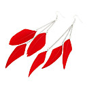 pendientes de plumas de colores elegantes